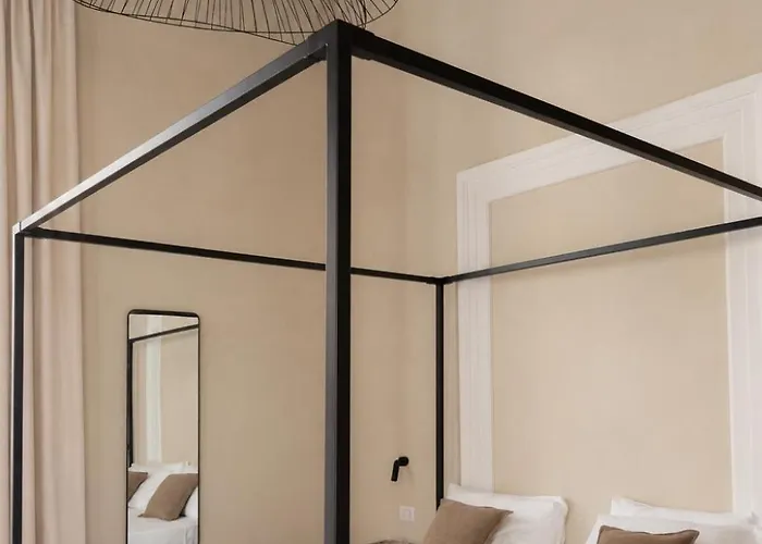Zen Trevi Luxury Πανσιόν 4*