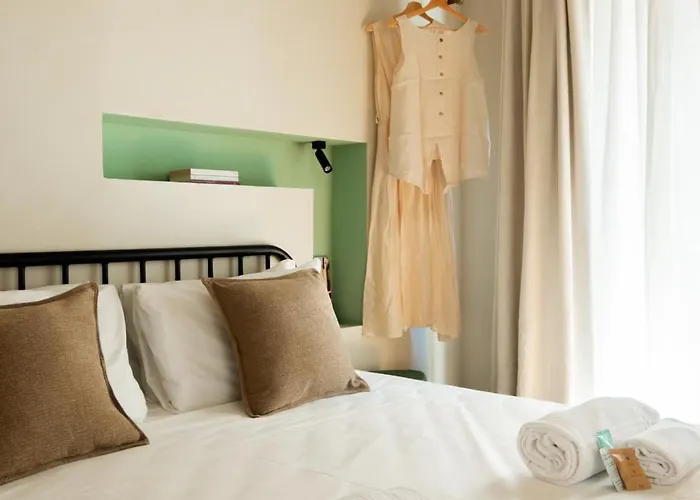 Πανσιόν Zen Trevi Luxury 4*